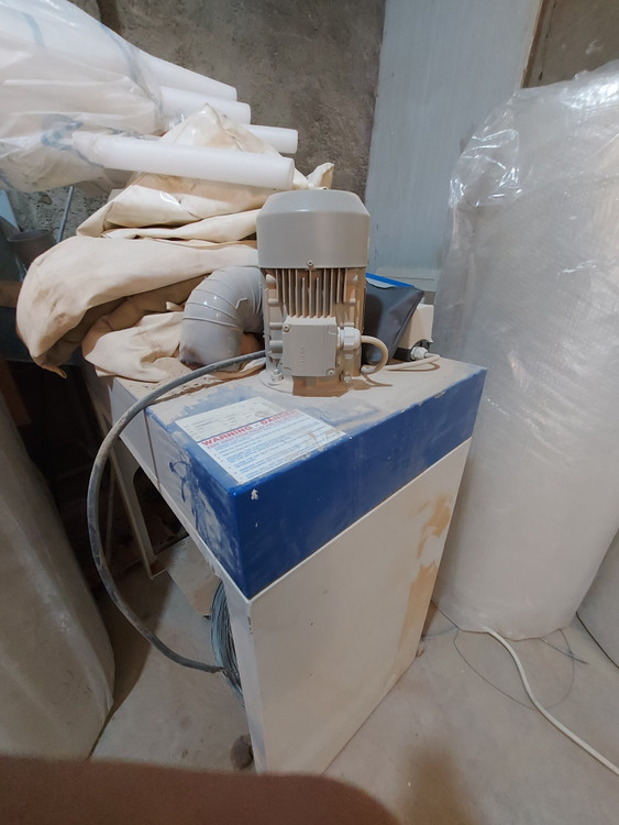 مکنده تک قلو ایتالیایی