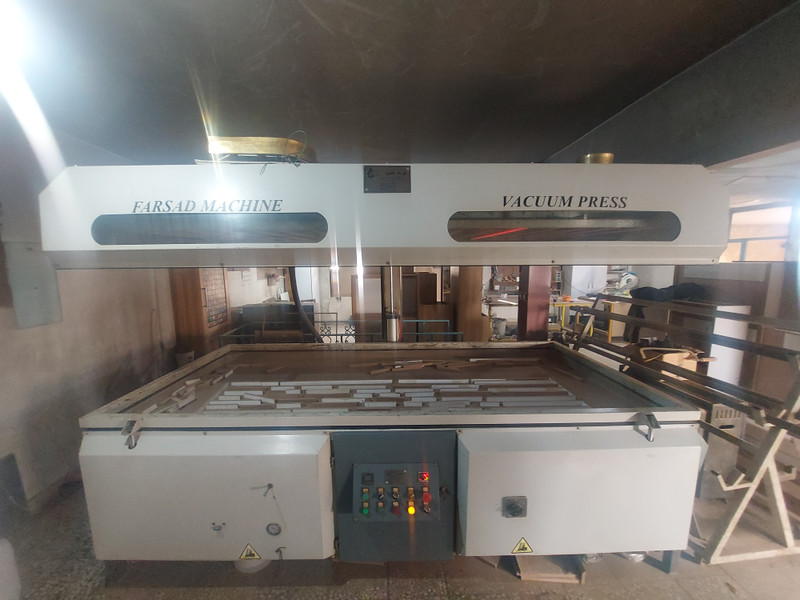 پرس وکیوم فرساد در ایران نوین چوب